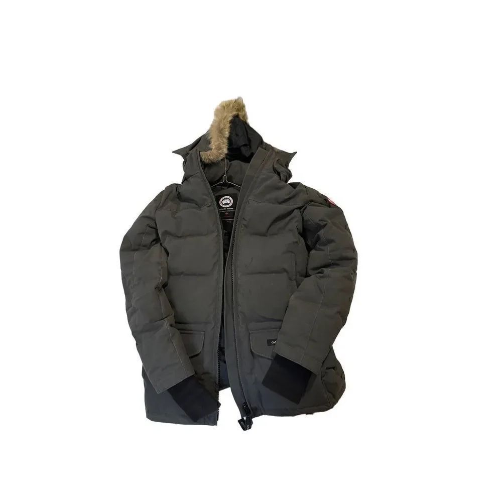 Canada goose women puffer size XXS